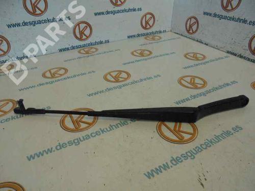 Used Front windshield wiper arm VW GOLF V (1K1) [2003-2010]  6631410