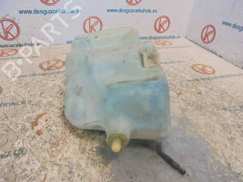 Used Windscreen washer tank MERCEDES-BENZ E-CLASS (W210) E 300 D (210.020) (136 hp) 7428673