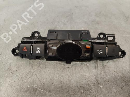 Used Switch CHEVROLET CAPTIVA (C100, C140) [2006-2025]  12515574