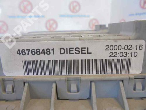 Fuse box FIAT PUNTO (188_) 1.9 JTD 80 (188.237, .257, .337, .357) | BP2468685E1 
