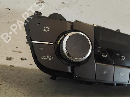 Climate control OPEL INSIGNIA A (G09)  | BP15688430I5 