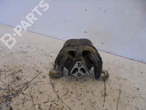 Used Engine mount OPEL VECTRA A (J89) 2.0 i (F19, M19) (115 hp) 10270547