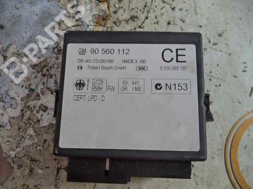 Used Comfort control module OPEL ASTRA G Hatchback (T98) 1.7 TD (F08, F48) (68 hp) 2483924