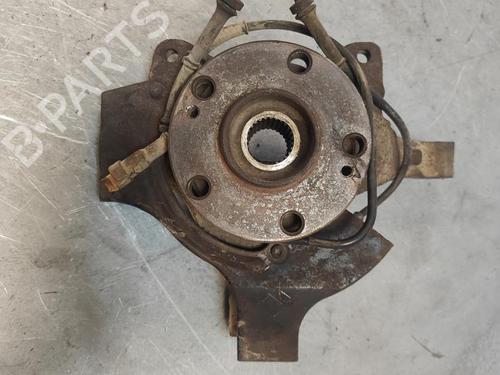 Left front steering knuckle RENAULT ESPACE III (JE0_) 2.2 dCi (JE0K) (130 hp) 17638352