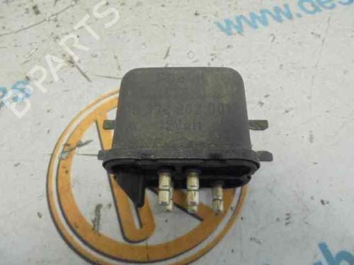 Used Electronic module MERCEDES-BENZ /8 (W115) 200 D (115.115) (55 hp) 14185030