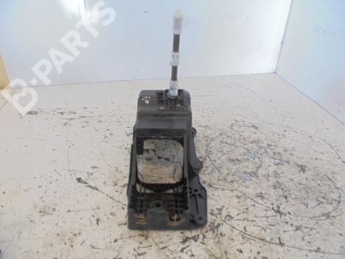 Gear lever RENAULT MEGANE III Hatchback (BZ0/1_, B3_) 1.5 dCi (BZ09, BZ0D, BZ1W, BZ29, BZ14) | BP7429213M90 