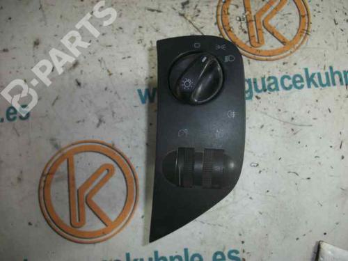 Used Headlight switch SEAT IBIZA II (6K1) [1993-2002]  2455442