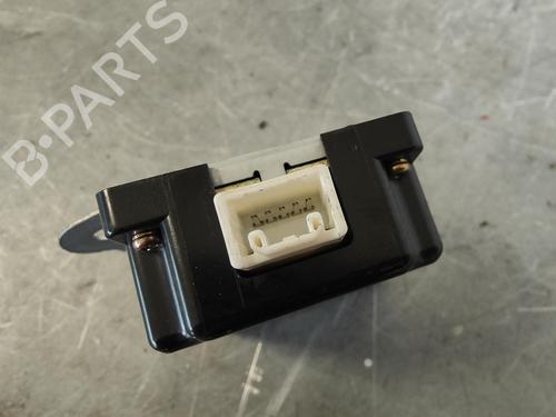 Comfort control module TOYOTA CELICA Coupe (_T23_) 1.8 16V VT-i (ZZT230_, ZZT230) | BP12515943M56 
