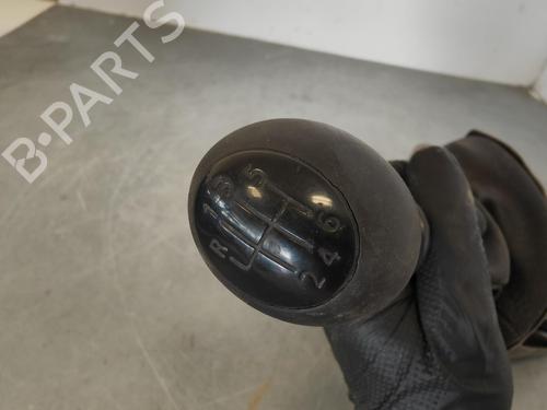 Gear lever OPEL VIVARO A Van (X83) 2.5 DTI (F7) | BP13575694M90 