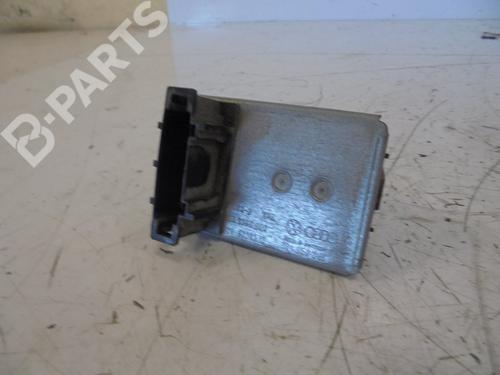 Heater resistor VW TRANSPORTER T4 Van (70A, 70H, 7DA, 7DH) 2.5 TDI | BP11663071M108 