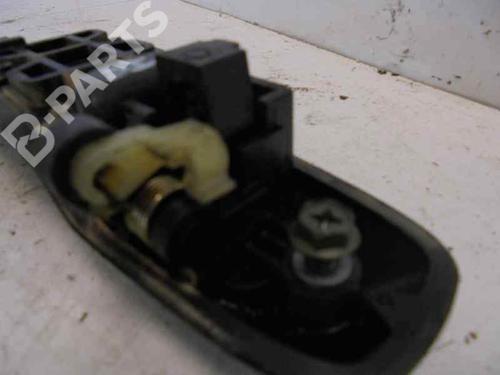 Front left exterior door handle SUZUKI GRAND VITARA I (FT, HT) 2.5 V6 24V 4x4 (TD62, SQ625) | BP5329334C128 