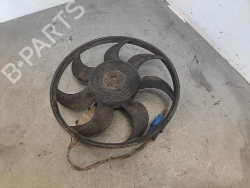 Used Radiator fan MERCEDES-BENZ A-CLASS (W169) [2004-2012]  17151815