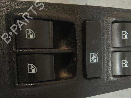 Left front window switch FIAT BRAVO II (198_) 1.9 D Multijet (198AXC1B) | BP16222136I27 
