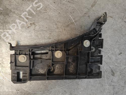 Frontfangerbrakett AUDI A4 B5 Avant (8D5) 2.5 TDI (150 hp) 31156034