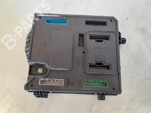 Fuse box RENAULT MEGANE III Hatchback (BZ0/1_, B3_) | BP7888334E1