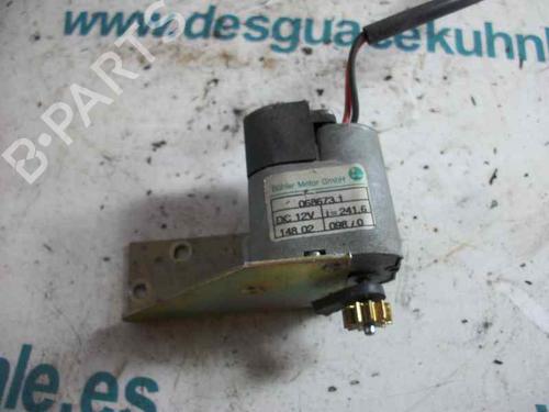 Used Heater blower motor MERCEDES-BENZ 124 Saloon (W124) 300 D (124.130) (110 hp) 3247117