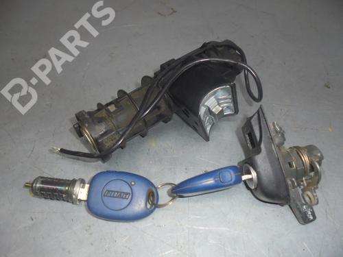 Used Ignition barrel FIAT BRAVO I (182_) 1.6 16V (182.AH) (90 hp) 2451891