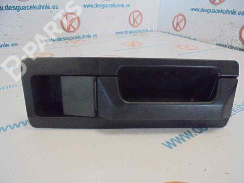 Used Rear right interior door handle MERCEDES-BENZ SPRINTER 4-t Van (B904) [1995-2012]  3218110