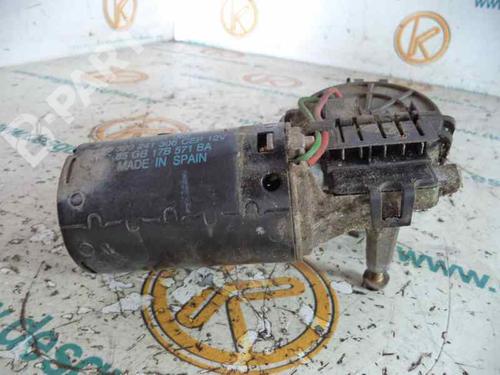 Front wiper motor FORD FIESTA I (GFBT) 1.1 | BP2477683M29