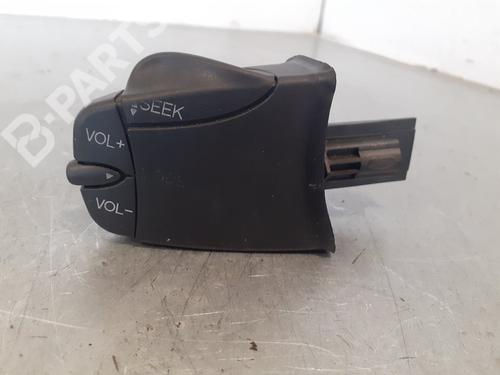 Used Steering wheel controls FORD MONDEO III Saloon (B4Y) 2.0 TDCi (130 hp) 8877144