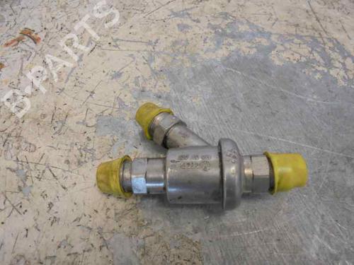 Used Pipe AUDI A8 D2 (4D2, 4D8) 3.7 quattro (260 hp) 14181698