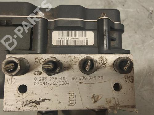 ABS pump CITROËN C4 Picasso I MPV (UD_)  | BP11057433M43 