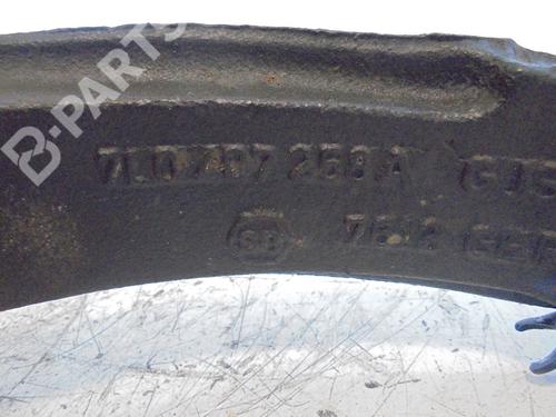 Left front steering knuckle VW TOUAREG (7LA, 7L6, 7L7) 3.0 V6 TDI | BP6970303M25 