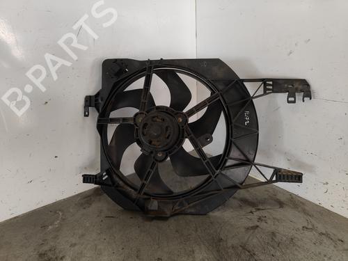 Used Radiator fan NISSAN PRIMASTAR Van (X83) 1.9 dCi 100 (100 hp) 27835368