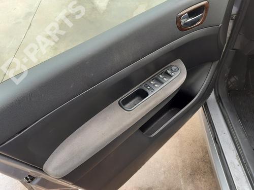 Front right exterior door handle PEUGEOT 306 (7B, N3, N5) 2.0 HDI 90 | BP8133912C129  - Image 11