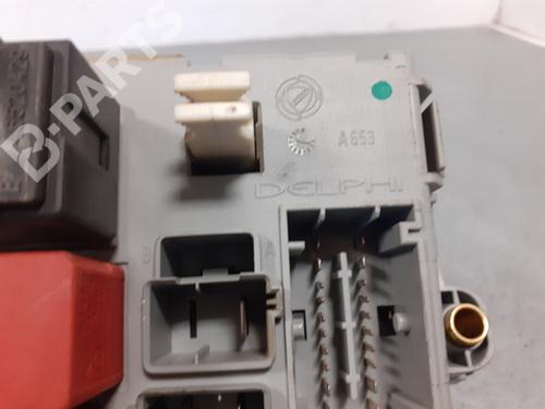 Fuse box FIAT CROMA (194_) 1.9 D Multijet (194AXB1B) | BP9047951E1 