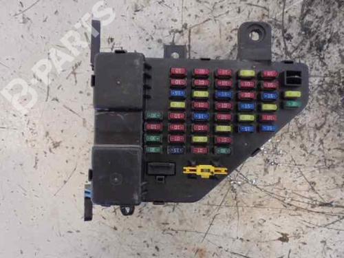 Used Fuse box HYUNDAI TUCSON (JM) [2004-2019]  6066241