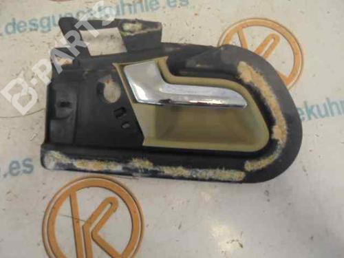 Used Rear right interior door handle MERCEDES-BENZ C-CLASS (W202) [1993-2000]  4465328