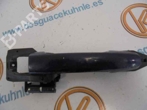 Used Front left exterior door handle TOYOTA AVENSIS (_T25_) 2.0 D-4D (ADT250_, ADT250R) (126 hp) 2450973