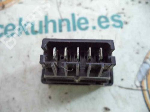 Headlight switch RENAULT 21 (B48_) 2.1 D (B48V/B48O) | BP2466863I24 