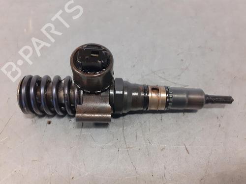 Injecteur VW GOLF V (1K1) 2.0 TDI (140 hp) 9177228