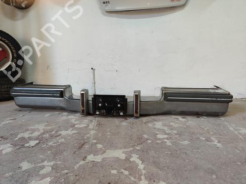 Used Front bumper CADILLAC SEVILLE (6K_) 4.6 (299 hp) 2702603