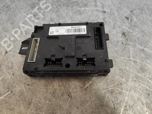 Used Electronic module RENAULT CLIO IV (BH_) [2012-2021]  27605667
