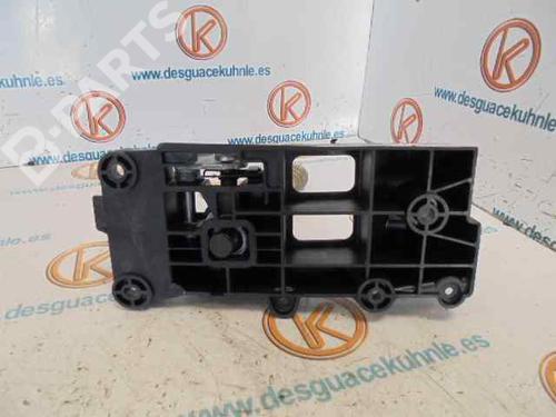 Gear lever RENAULT MEGANE III Hatchback (BZ0/1_, B3_) 1.9 dCi (BZ0N, BZ0J) | BP7428969M90 