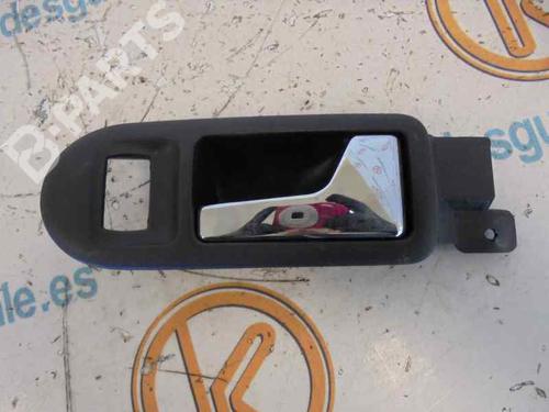 Used Front right interior door handle VW GOLF IV (1J1) 1.9 TDI (90 hp) 4670916