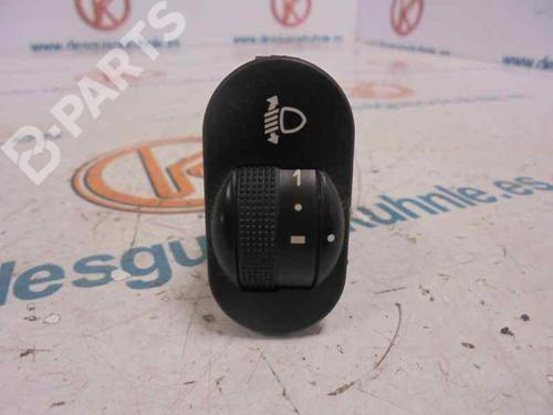Used Headlight switch FORD MONDEO II (BAP) [1996-2000]  2464926
