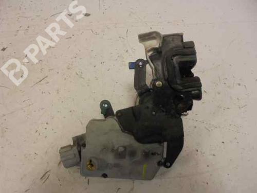 Rear right lock NISSAN ALMERA II (N16) 2.2 Di | BP5325744C99 