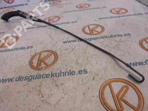 Used Front windshield wiper arm RENAULT MEGANE II (BM0/1_, CM0/1_) 1.5 dCi (BM0F, BM0T, BM2B, CM0F, CM0T) (82 hp) 6631045