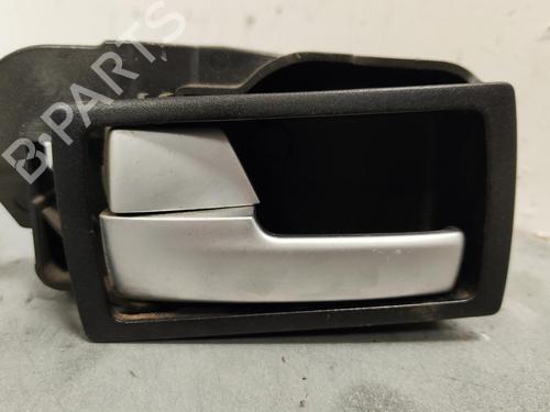 Venstre foran invendig håndtak FORD MONDEO III Saloon (B4Y) [2000-2007]  11133546