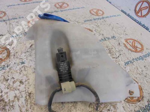 Windscreen washer tank VW POLO III (6N1) 50 1.0 | BP7428525C113