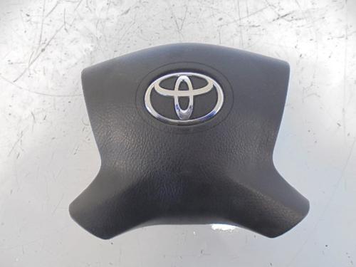 Used Driver airbag TOYOTA AVENSIS (_T25_) [2003-2008]  6687000
