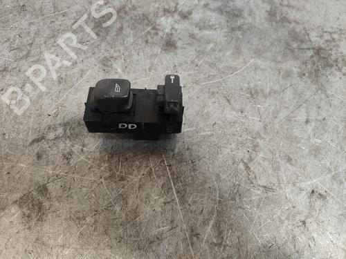 Right front window switch VOLVO V40 Estate (645) 2.0 | BP26291333I26 