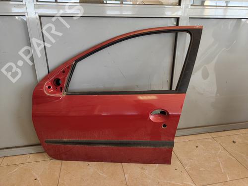 Used Left front door PEUGEOT 206 Hatchback (2A/C) [1998-2012]  19053364