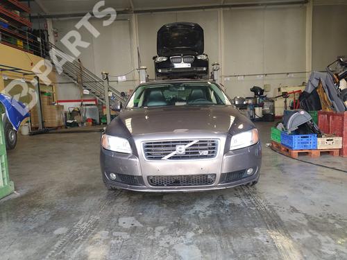Used Parts VOLVO S80 II (124)  4.4 V8 AWD  822675