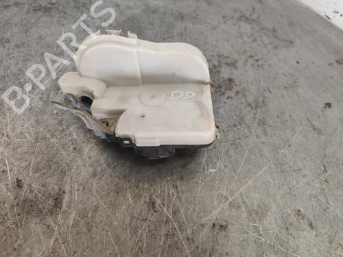 Used Front right lock VW VENTO (1H2) 1.9 D (65 hp) 26335039