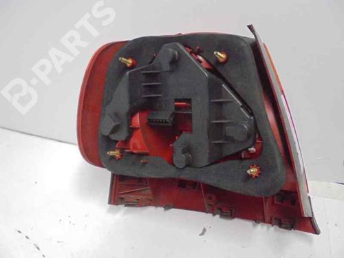 Right taillight AUDI A4 B5 (8D2) 1.9 TDI | BP2445517C35 